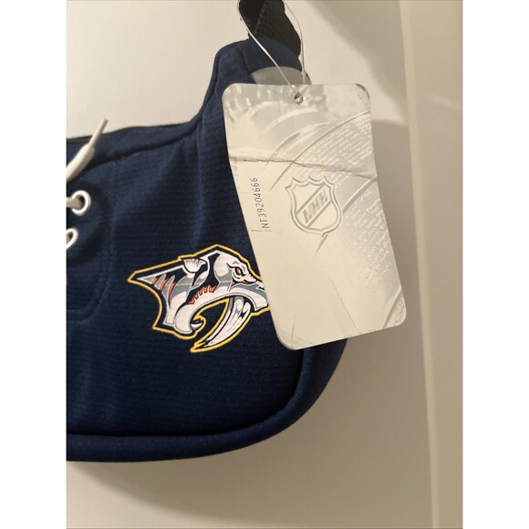 Pro-FAN-ity by Littlearth NHL Nashville Predators Jersey Crossbody Purse Bag - Picture 4 of 16